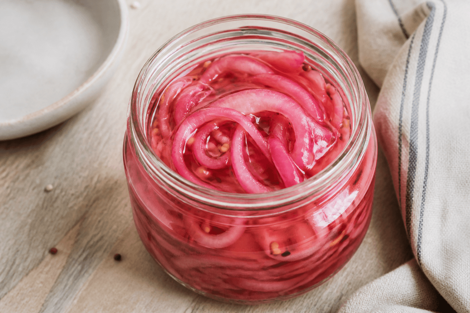 Fermenterede rødløg i glas