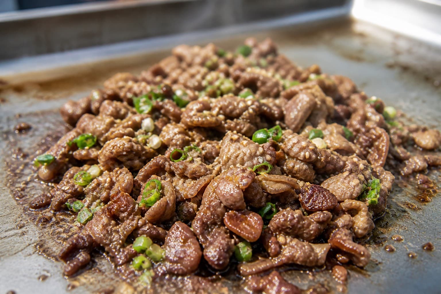 Korean BBQ bulgogi lynstegt på plancha